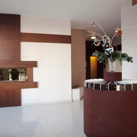 Casa Adriana * Como